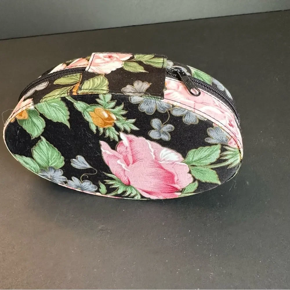 Black Floral Travel Jewelry Case‎